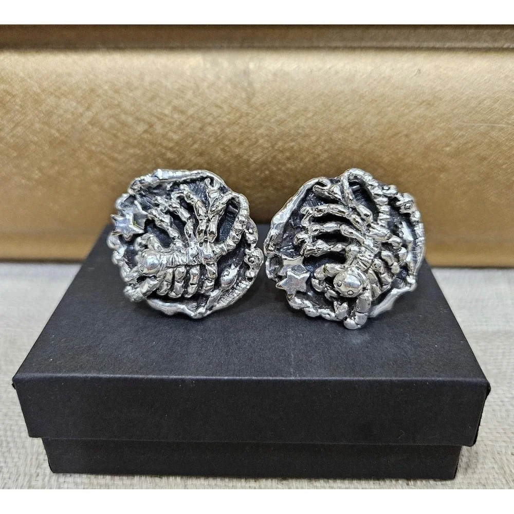 Vintage‎ Scorpio Zodiac Astrology Cufflinks Bullet Back Silvertone Tortolani